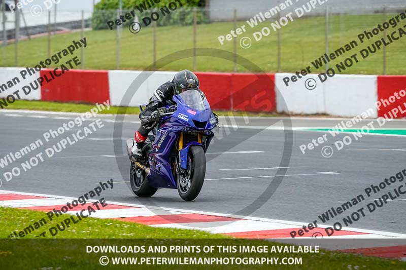 donington no limits trackday;donington park photographs;donington trackday photographs;no limits trackdays;peter wileman photography;trackday digital images;trackday photos